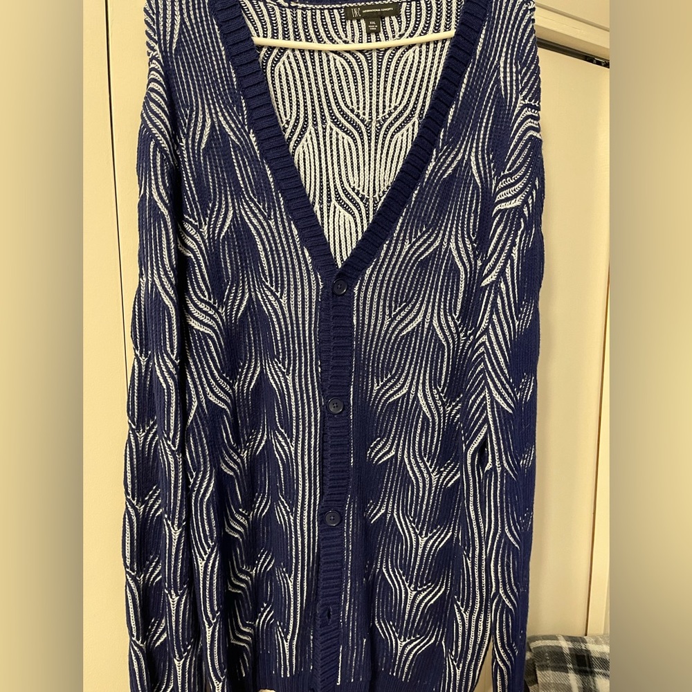 Mend cardigan